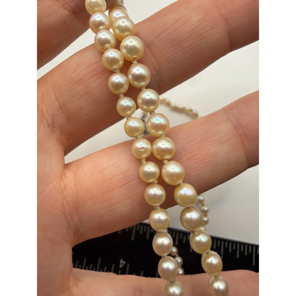 Vintage Graduated Pearl Necklace Hand Knotted Filigree Clasp Cream 18 Inch